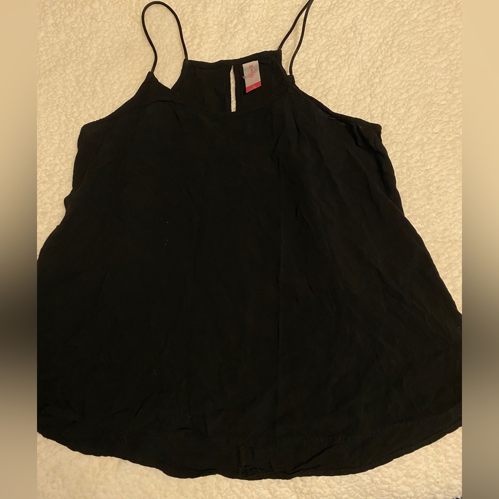 black tank top